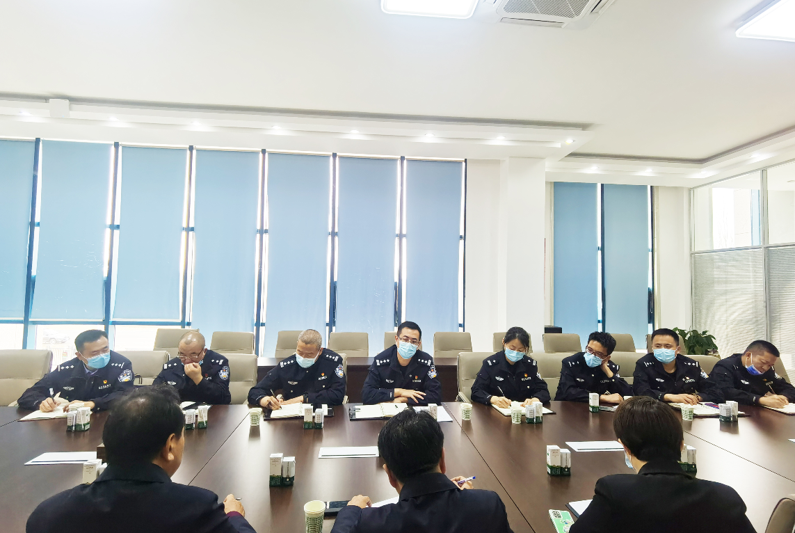 優(yōu)化法治化營商環(huán)境—內(nèi)蒙古自治區(qū)公安廳組織四級法制隊(duì)伍與協(xié)會(huì)到圣牧高科走訪調(diào)研